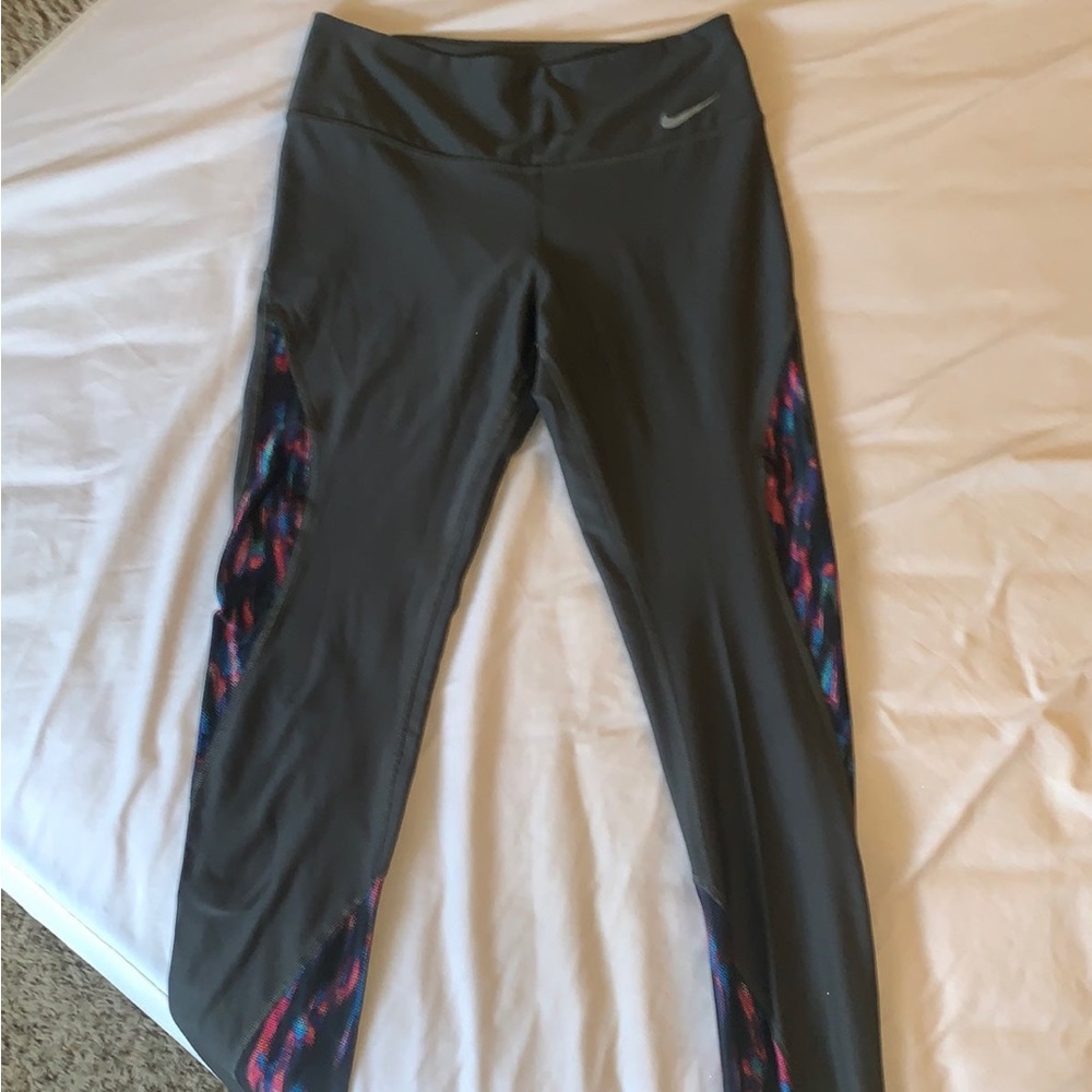 Nike dri fit leggings